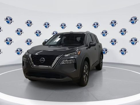 Used 2023 Nissan Rogue SV image 6