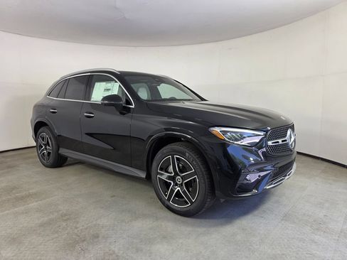 New 2027 Mercedes-Benz GLC 300 image 1