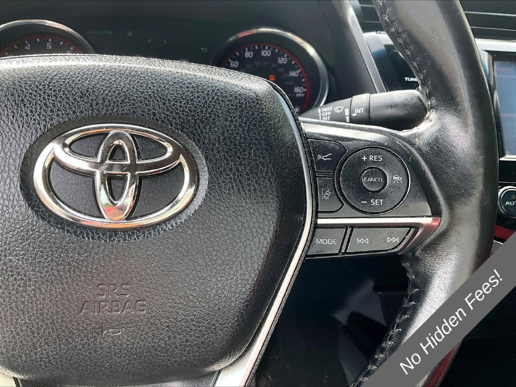 Used 2018 Toyota Camry XSE FWD image 17