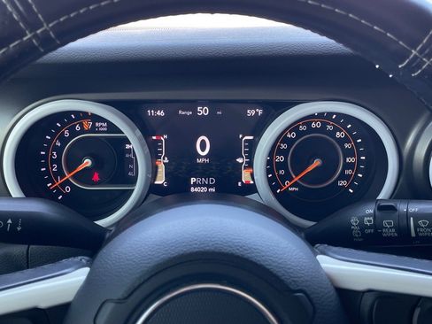 Used 2019 Jeep Wrangler Sport image 17