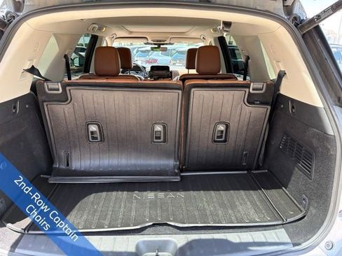 Used 2023 Nissan Pathfinder Platinum FWD image 17