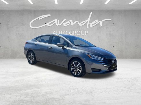 New 2025 Nissan Versa SV image 2