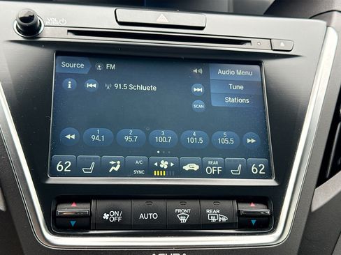 Used 2019 Acura MDX FWD image 31