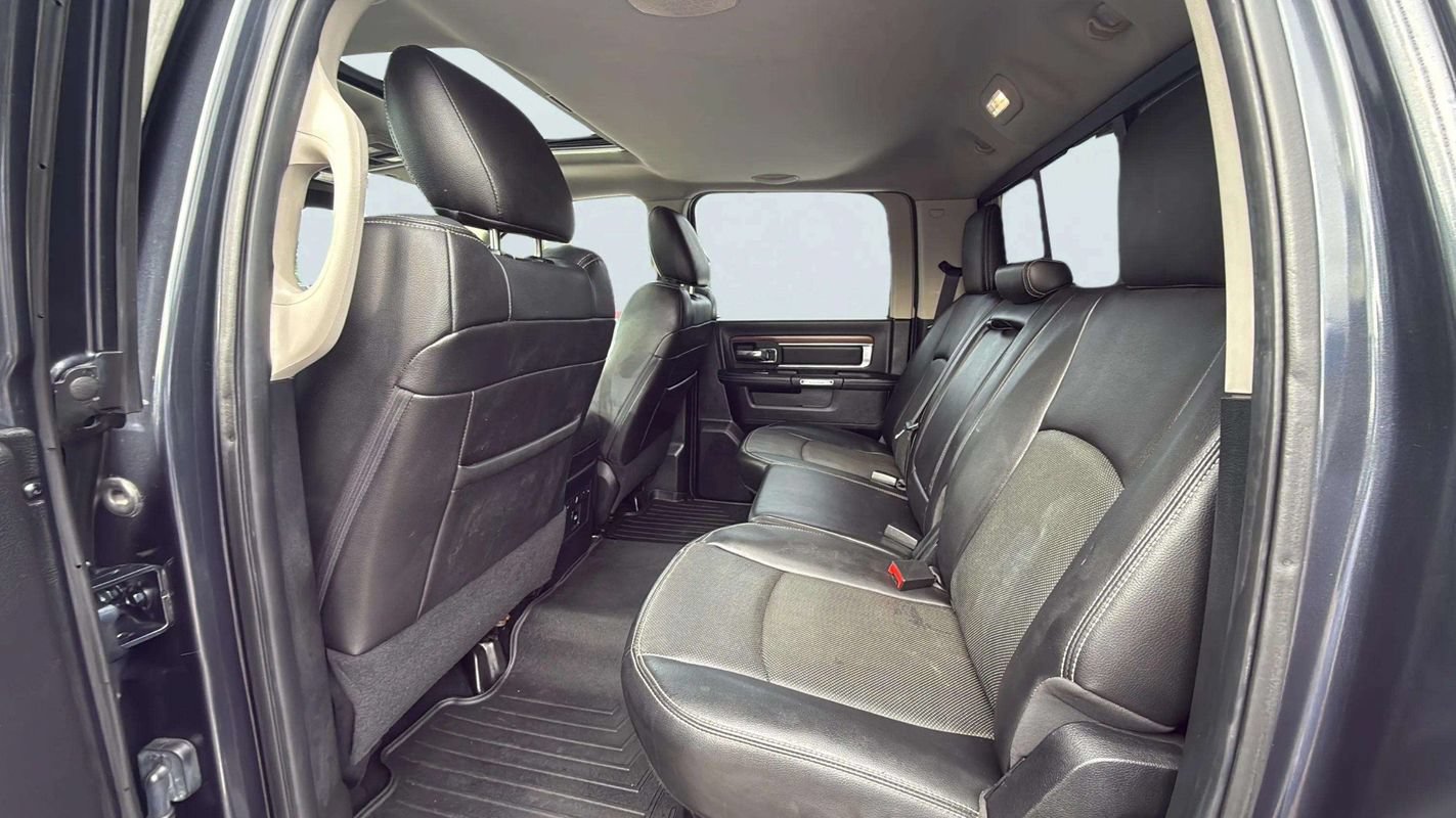 Used 2014 RAM 1500 Laramie w/ Convenience Group AWD/4WD image 20