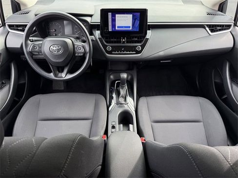 Used 2023 Toyota Corolla LE image 11