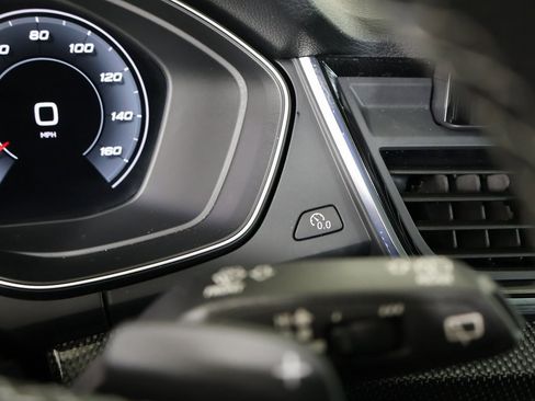 Used 2023 Audi SQ5 Premium Plus w/ Premium Plus Package image 33