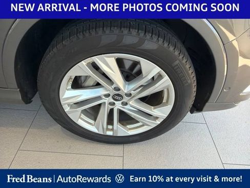 Used 2023 Audi Q7 3.0T Premium w/ Convenience Package AWD/4WD image 8
