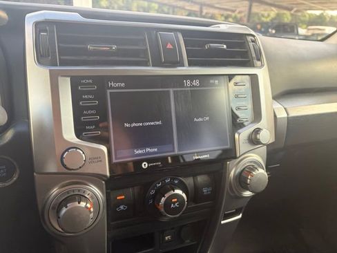 Used 2022 Toyota 4Runner SR5 RWD image 10