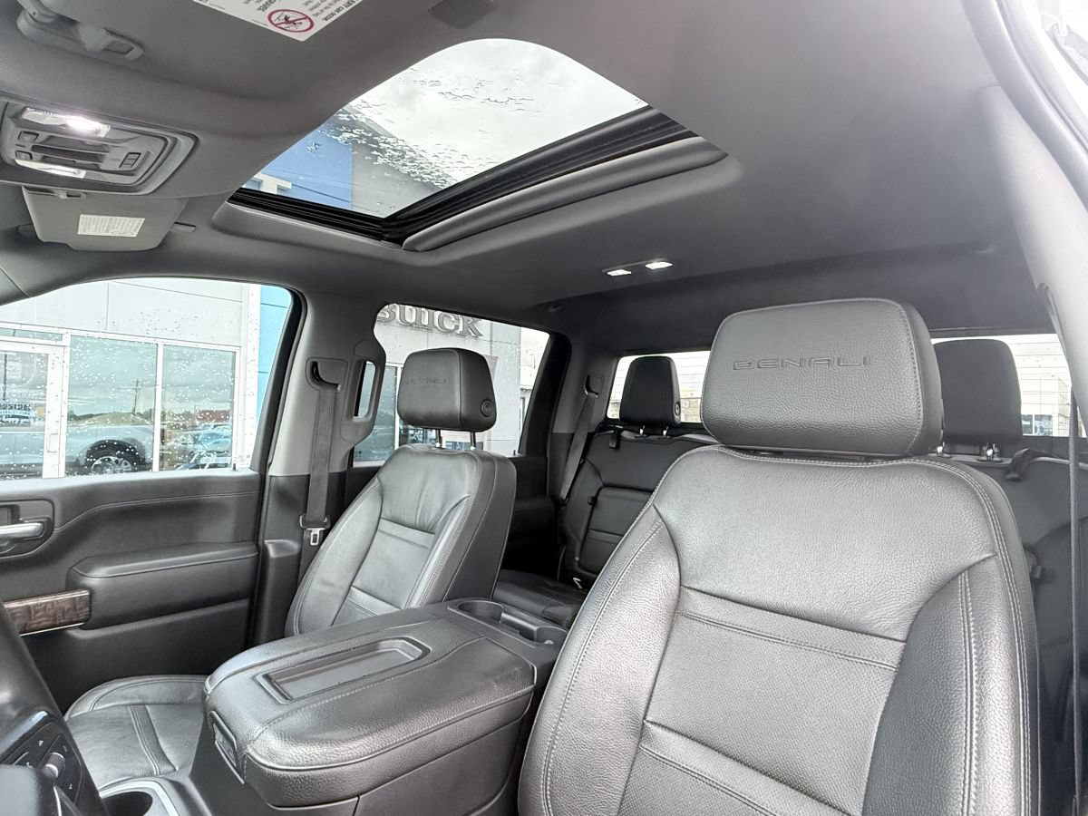 Used 2020 GMC Sierra 2500 Denali w/ Denali Ultimate Package AWD/4WD image 10