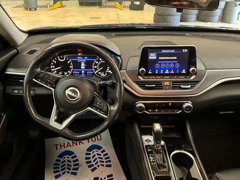 Used 2023 Nissan Altima 2.5 SR image 7