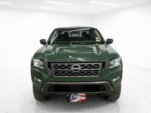 Used 2023 Nissan Frontier SV w/ Technology Package image 6