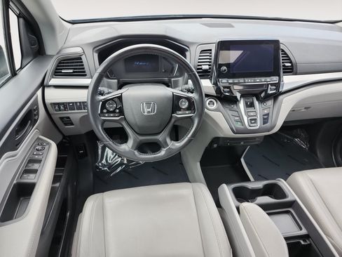 Used 2018 Honda Odyssey EX-L image 11