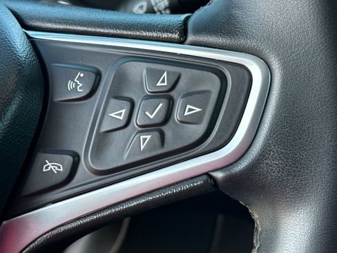 Used 2023 Chevrolet Equinox LT w/ Driver Convenience Package AWD/4WD image 26