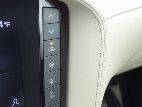 Used 2020 INFINITI QX50 Luxe w/ Navigation Package image 35