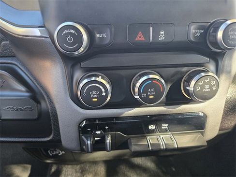 Used 2023 RAM 2500 Big Horn w/ Level 1 Equipment Group image 16