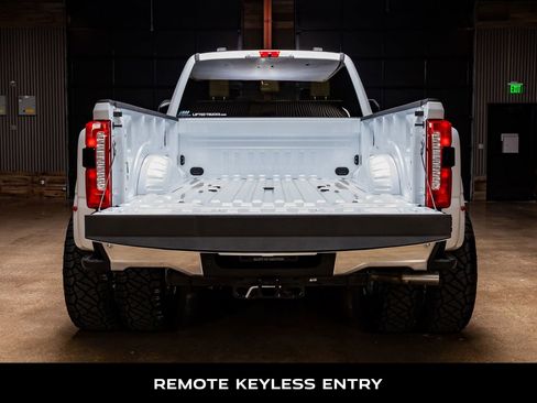 Used 2026 Ford F450 Lariat image 9