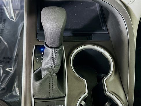 Used 2023 Toyota Camry LE w/ Convenience Package image 21