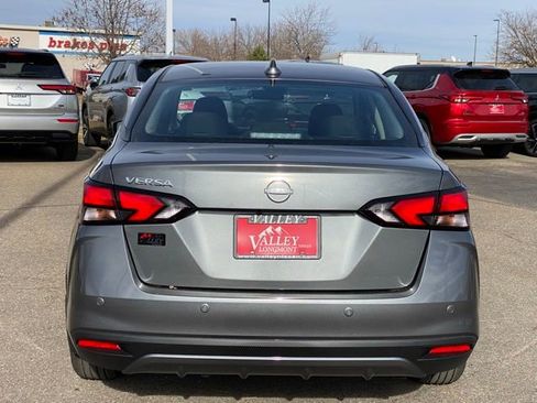 New 2025 Nissan Versa SV image 4