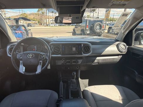 Used 2019 Toyota Tacoma SR5 RWD image 22