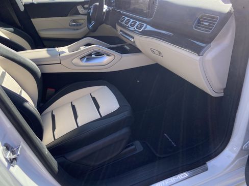 New 2026 Mercedes-Benz GLE 53 AMG 4MATIC Coupe image 44