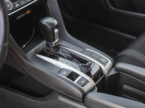 Used 2020 Honda Civic Sport image 27