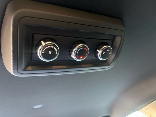Used 2017 Dodge Grand Caravan SXT FWD image 15