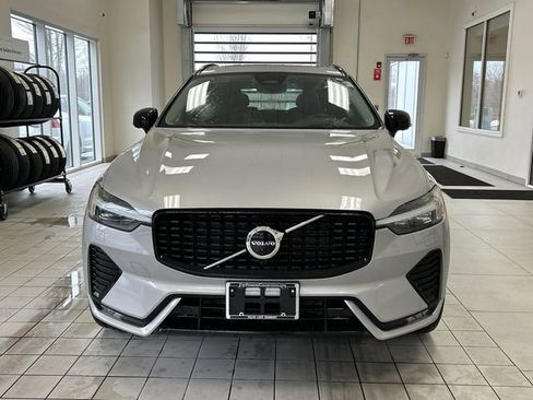 Certified 2023 Volvo XC60 B5 Ultimate image 6
