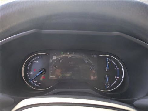 Used 2025 Toyota RAV4 LE image 10