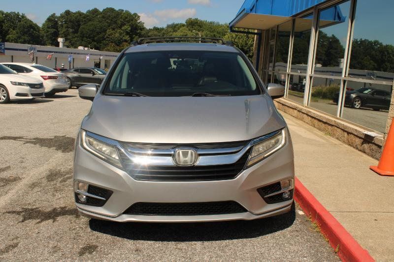 Used 2018 Honda Odyssey Elite image 2