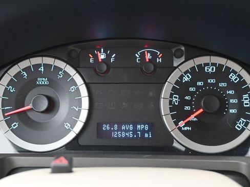 Used 2012 Ford Escape XLT FWD image 17