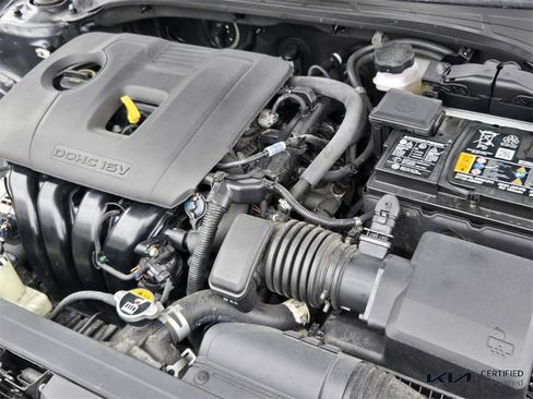 Certified 2023 Kia Forte LXS w/ LXS Technology Package image 20