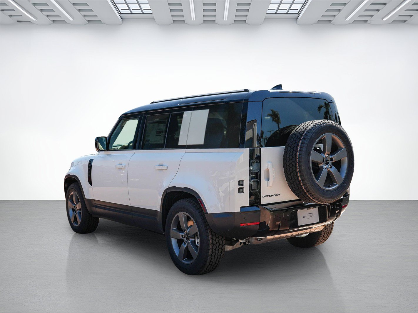 New 2026 Land Rover Defender 110 S AWD/4WD image 6