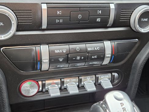 Certified 2020 Ford Mustang Coupe w/ Equipment Group 101A image 22