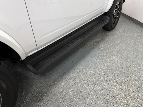 Used 2025 Ford Bronco Outer Banks image 32