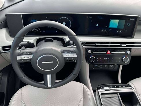 New 2026 Hyundai Tucson Limited image 17