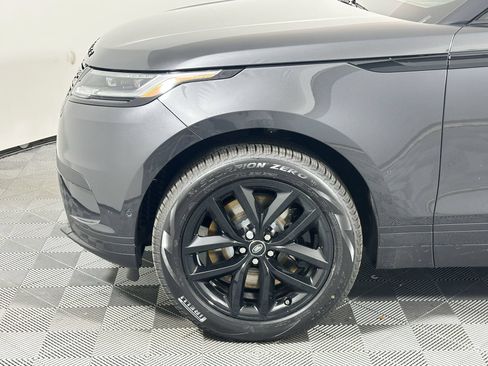 Used 2026 Land Rover Range Rover Velar S AWD/4WD image 10