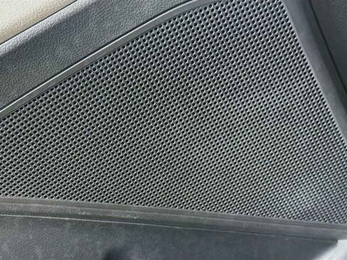 Used 2017 Hyundai Ioniq SEL image 21