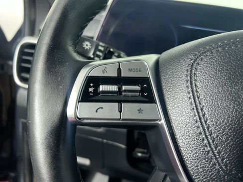 Used 2024 Kia Telluride SX Prestige w/ Towing Package AWD/4WD image 12