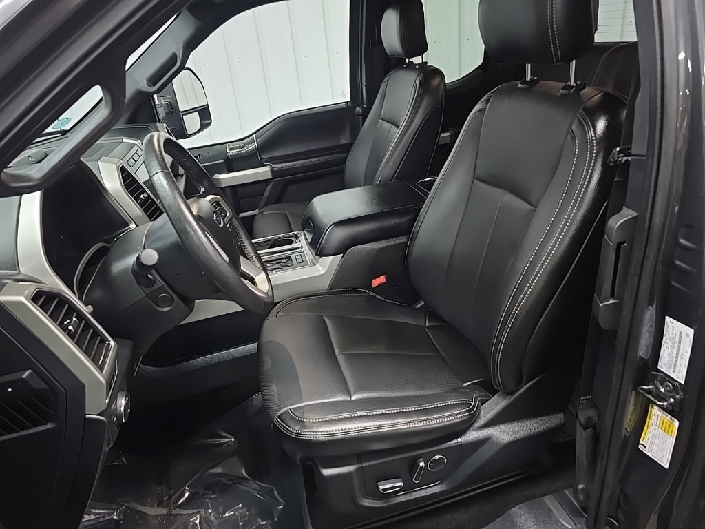 Certified 2018 Ford F150 Lariat w/ Equipment Group 502A Luxury AWD/4WD image 31