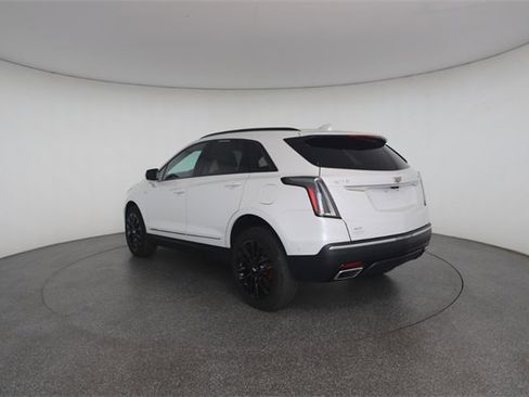 Used 2022 Cadillac XT5 Sportv image 12