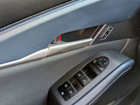 Used 2021 MAZDA CX-30 FWD 2.5 S image 26