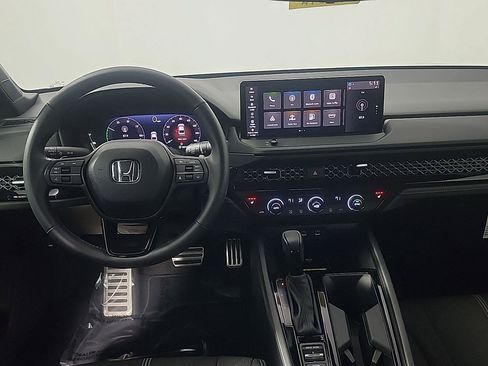 Certified 2025 Honda Accord Sport image 20