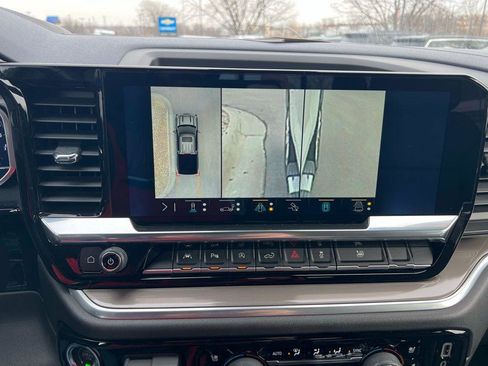 Used 2022 Chevrolet Silverado 1500 High Country w/ High Country Premium Package image 40