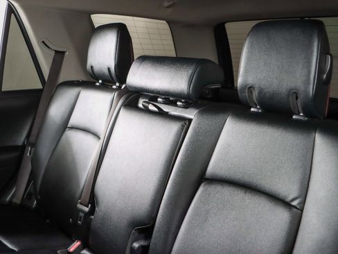 Used 2024 Toyota 4Runner TRD Off-Road Premium w/ Moonroof Package AWD/4WD image 25