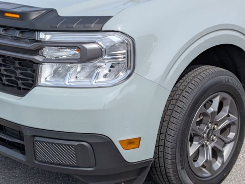 Used 2023 Ford Maverick XLT image 9