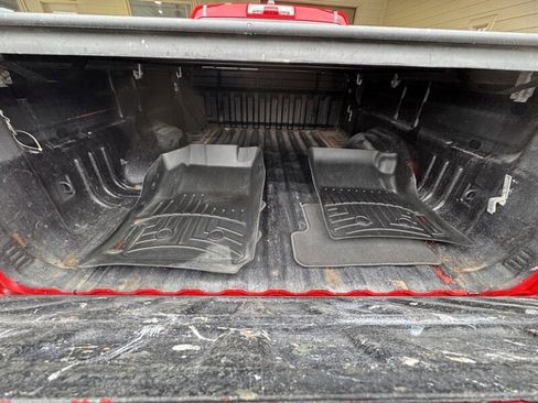 Used 2016 Chevrolet Colorado LT image 27