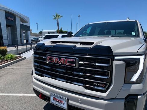 New 2026 GMC Sierra 2500 AT4 w/ Technology Package AWD/4WD image 4