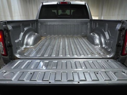 Used 2022 RAM 1500 Big Horn image 5