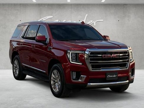Used 2023 GMC Yukon SLT w/ SLT Luxury Package RWD image 2
