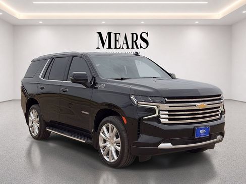 Used 2023 Chevrolet Tahoe High Country RWD image 7